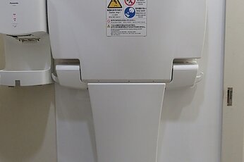 おむつ交換台の設置